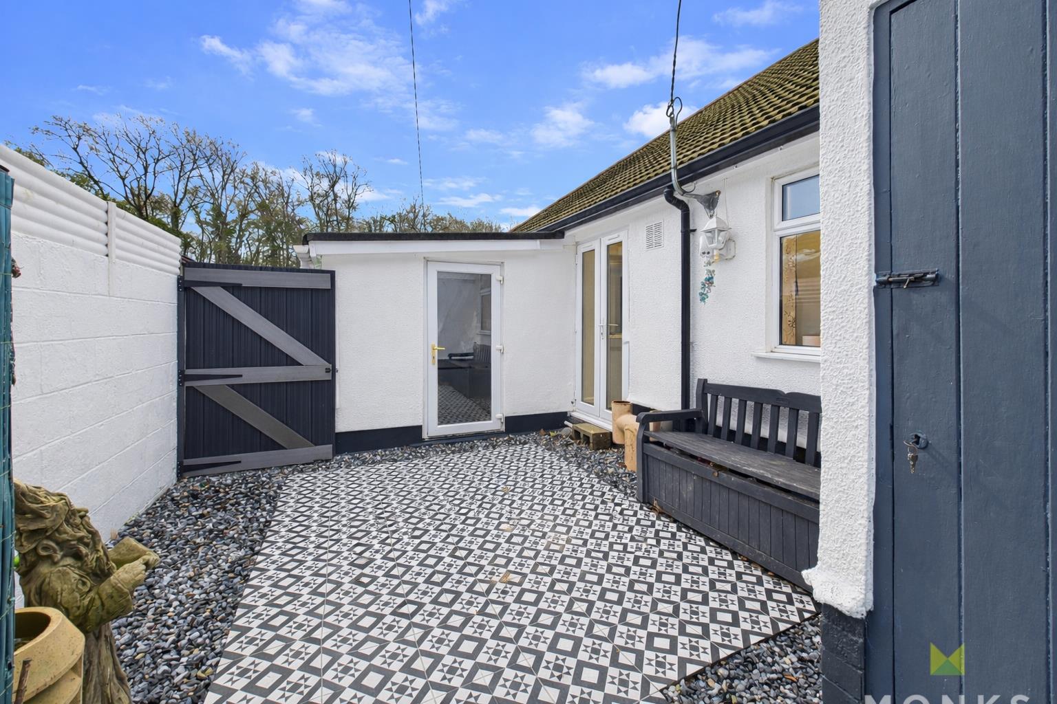 The Sheal , Pant, SY10 9QE For Sale